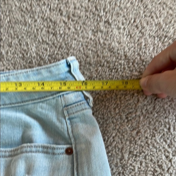 Old Navy Light Blue Jean Shorts - Picture 4 of 5